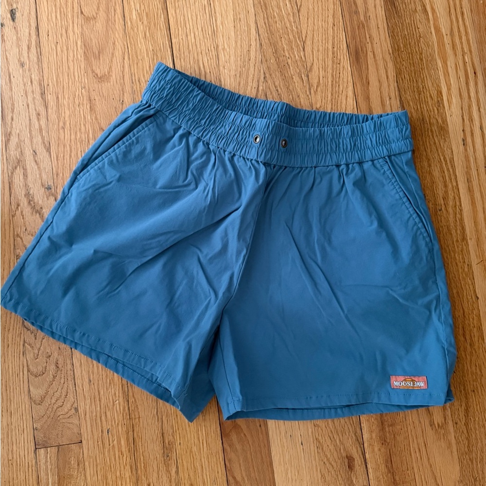 MOOSE JAW Shorts